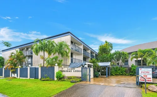 Cairns Holiday Lodge - Bjergudsigt