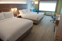 Holiday Inn Express & Suites Dayton North - Vandalia