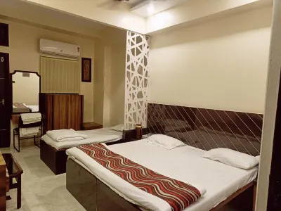 Hotel New Sunder Hotels in Palasia