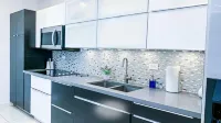 Modern Chic House closed to the airport and beach
