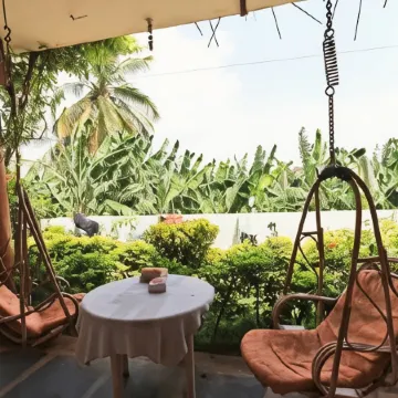 Archana Guest House River View