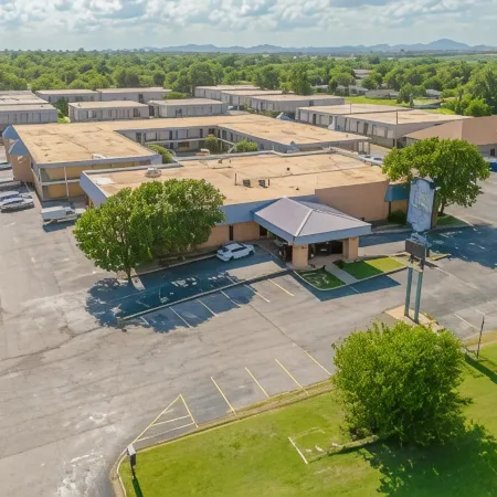 Castle Inn & Suites by OYO Lawton