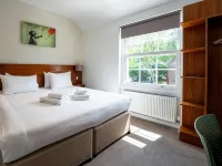 Chelsea Guest House Hotels near Lambeth