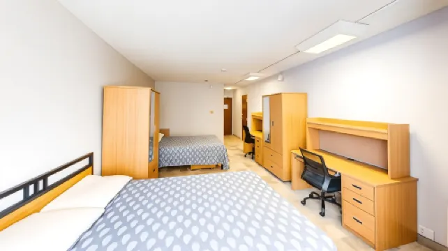 慄樹公寓及會議中心-多倫多大學