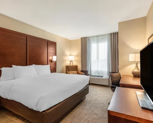 Comfort Inn & Suites Hotels in Frederick County