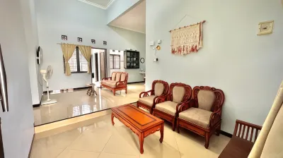 Homey Guesthouse Malang (Syariah) Hotels in Kauman