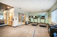 Tru by Hilton Greenville