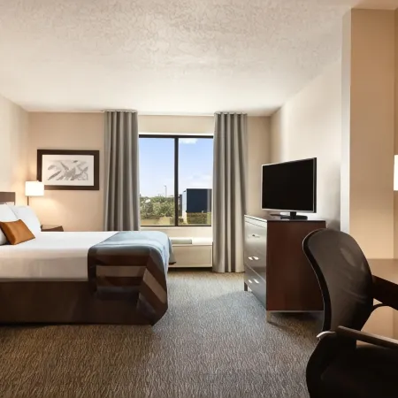 Wingate by Wyndham Fargo