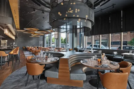 The Farnam, Autograph Collection