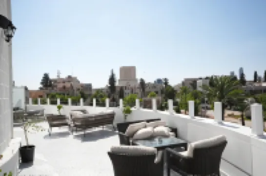 아르마다 애비뉴 호텔