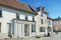 Hôtel du Cheval Blanc - Paris Marne la Vallée Hotels in Chanteloup En Brie