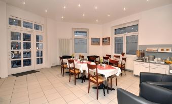 Hotel Apadana Frankfurt