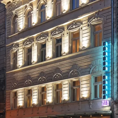 Atrium Hotel by Mellow Mood Hotels