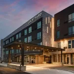 كورتيارد باي ماريوت جيفرسون سيتي فنادق في 