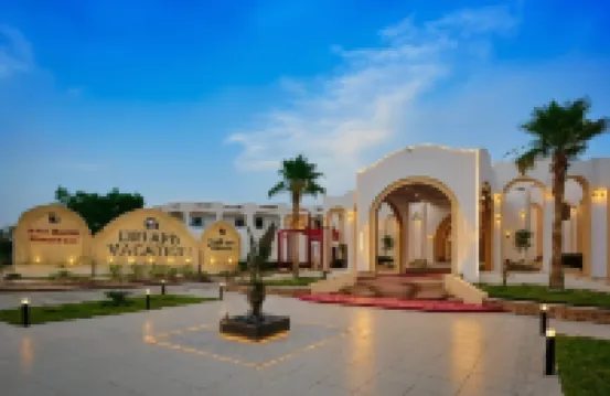 Dreams Vacation Resort Hotels near Mustafa Mosque