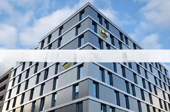 B&B HOTEL München-Schwabing Отели рядом с достопримечательностью «Энглишер Гартен»