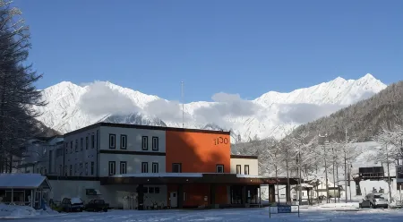Kashimayari Sports Village Отели рядом с достопримечательностью «HAKUBA VALLEY 爺ガ岳スキー場»