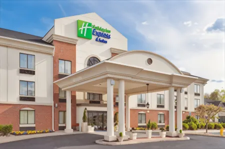 Holiday Inn Express & Suites Easton Отели рядом с достопримечательностью «Колледж Лафайетт»