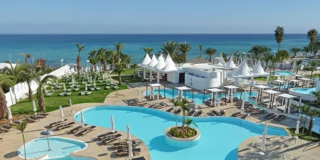 Sunrise Pearl Hotel & Spa