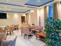 Star Bay Luxury Hotels near شاطئ بيفكاري