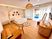 Demoska Villa Jogja with Privatepool - balcony