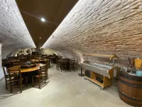 Kyriad Chalon Sur Saone Centre Hotels in Champforgeuil