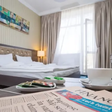 Mildom Hotel โรงแรมใกล้Military-Historical Museum