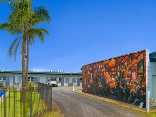 Ship Inn Motel Hotels in Yarram