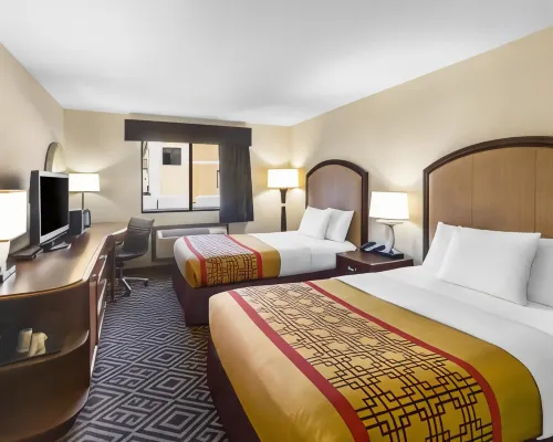 Travel Inn and Suites- Sikeston Miner I-55 Exit-67 Hotels in Scott County