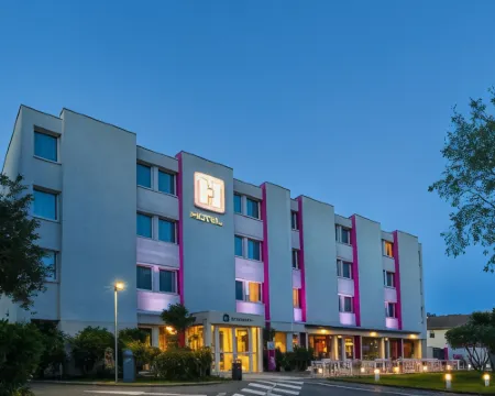Best Western Hotelio Montpellier Sud Hotels in Lattes