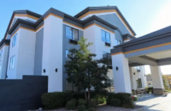 Best Western Prime Inn & Suites