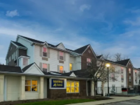 MainStay Suites Middleburg Heights Cleveland Airport