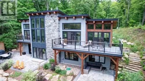 Serene 6-Bedroom Retreat in Tory Hill with Lake Views - balcony