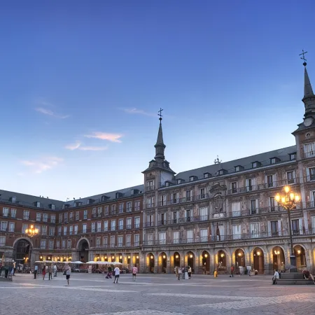 The Hat Madrid Отели рядом с достопримечательностью «Усера»