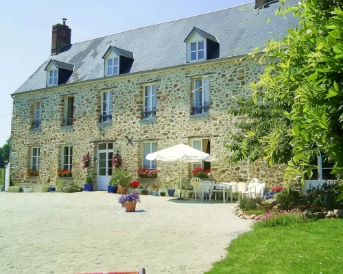 La Vimonderie Comfortable holiday residence Hotels in Cavigny