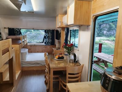 Donggang Village Caravan Pension