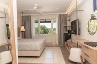 Achilleas Beach Hotel - parking