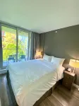 Lord Stanley Suites - Condos