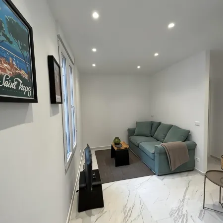 Studio Musso 1, Casino Square, Monaco, quiet apt