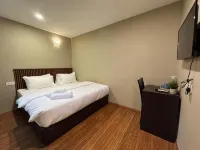 悠枕居 - 新山飯店 - 2 星級
