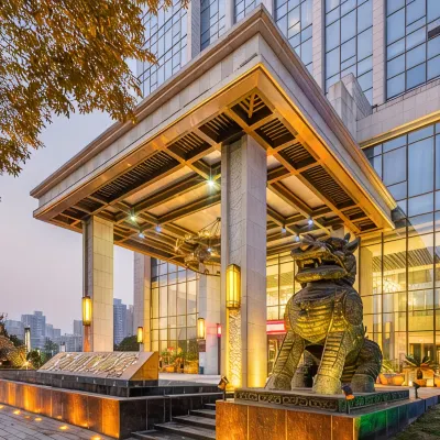 Jiyuan International Hotel Hotels near جامعة شنشي