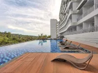 Le Eminence Puncak Hotel Convention & Resort Hotele w: Cipanas