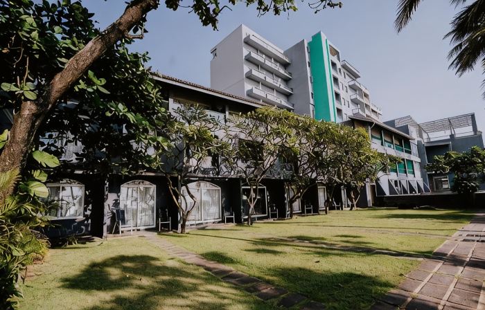 Earl's Regent Negombo