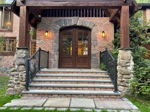 Mountain Lodge Retreat, Near New Paltz &Hikes.Nature and modern convenience.