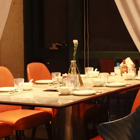 Huancheng Zhixuan Hotel