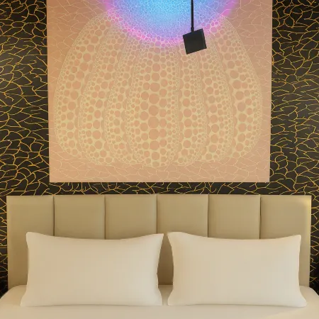 Meisu Melatin Art Hotel (Wuhu Pedestrian Street Jinghu Park Branch)
