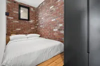 The Pix: Industrial chic at its best, Geelong West - 3-Star