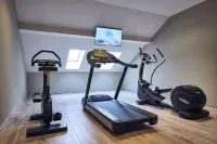 Tresor Le Palais Timisoara, Curio Collection by Hilton - Gym