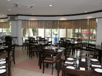 Rainbow Paradise Premium Resorts - breakfast