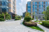 Canal Jingdian Apartment